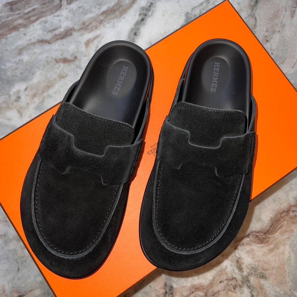 Sold 💕Bnib Hermes go mules! Size 39